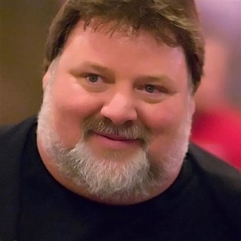 Phil Margera Bio, Age, April, Weight Loss, Now, and Net Worth.